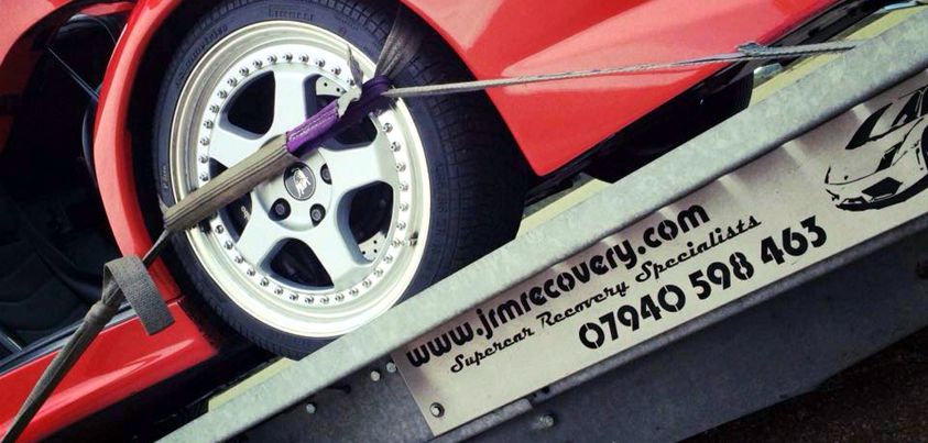 Uk wide covered 24hr Vehicle Recovery Specialists from Braintree in Essex